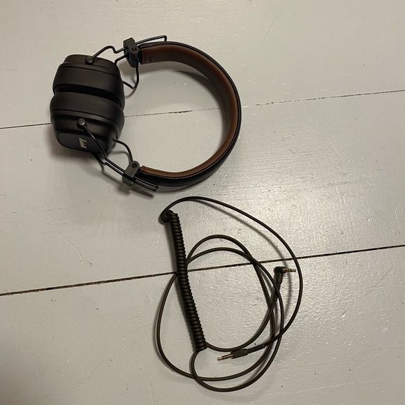 Marshall Major IV Bluetooth headphones - Picture 3 of 5